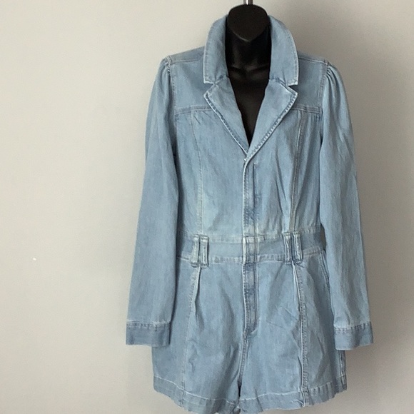 PAIGE Puff Sleeve Chambray Romper - Picture 2 of 16